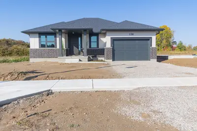 138 Benjamin Parkway, St. Thomas, On N5r 0r1