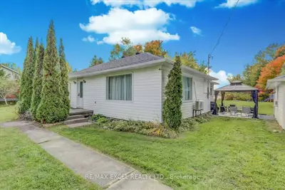 34 Hargrave Road, Kawartha Lakes, On K0m 2b0