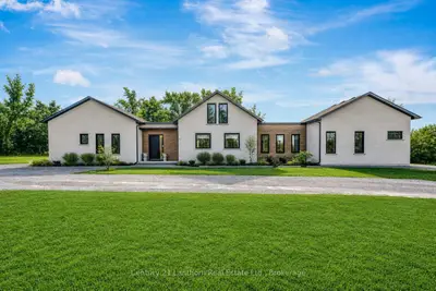 19485 Loyalist Parkway, Prince Edward County, On K0k 1t0