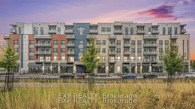 Condo Apartment in Manor Park - Cardinal Glen and Area