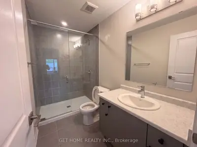 Condo Townhouse in Kitchener