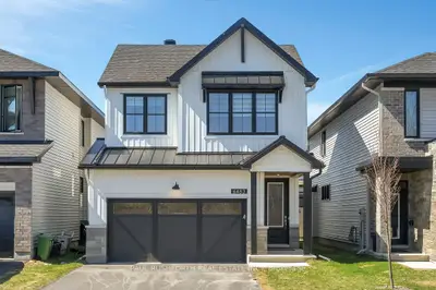 Detached in Orleans - Convent Glen and Area
