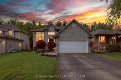 89 Woodvale Drive, Thames Centre, On N0l 1g3