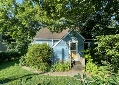 4 Chapel Street, Prince Edward County, On K0k 2t0