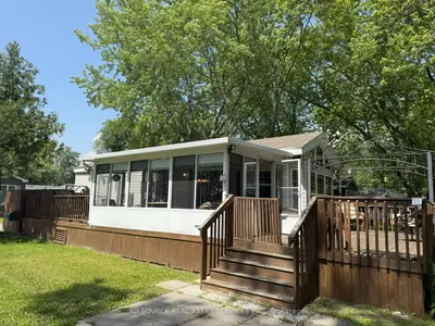 MobileTrailer in Prince Edward County