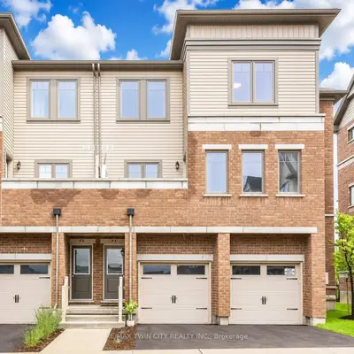 Condo Townhouse in Kitchener