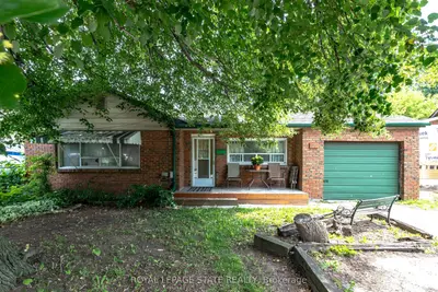 Detached in Hamilton