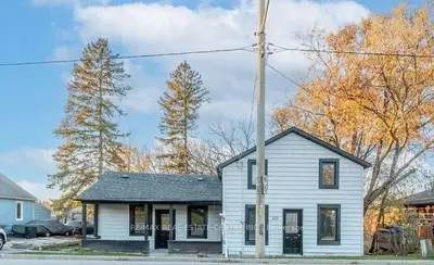 Detached in Ingersoll