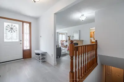 19 Windsor Drive, Brant, On N0e 1n0