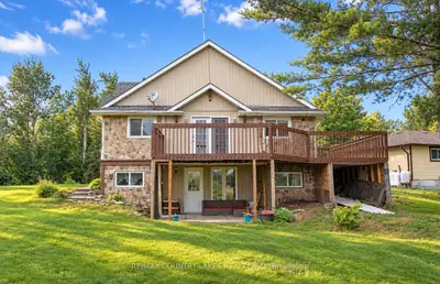 16 Hummingbird Lane, Kawartha Lakes, On L0k 1b0
