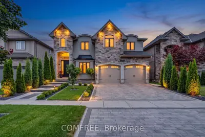 Detached in Woodstock