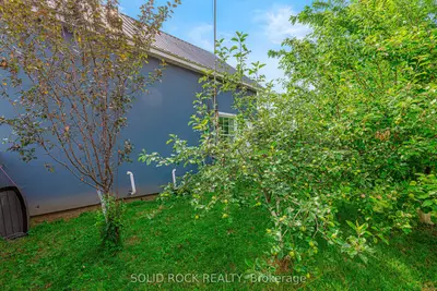 3022 John Street, Edwardsburgh/cardinal, On K0e 1e0