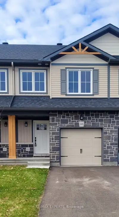 95 Whitcomb Crescent E, Smiths Falls, On K7a 0c1
