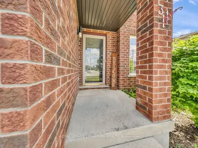 31 Ingram Drive, Guelph, On N1e 0b1