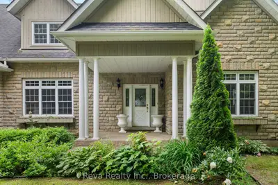 464 Mooney Road A & B, Hastings Highlands, On K0l 1c0