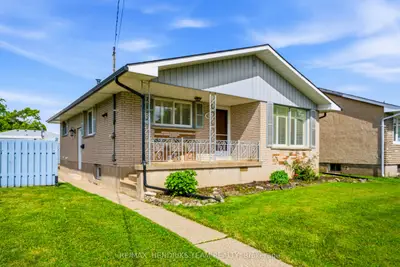 Detached in Welland