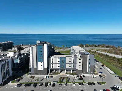 16 Concord Place 336, Grimsby, On L3m 0j1