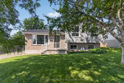 Detached in Loyalist