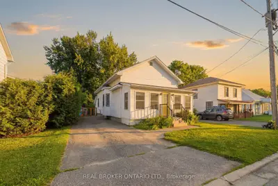 Detached in North Grenville