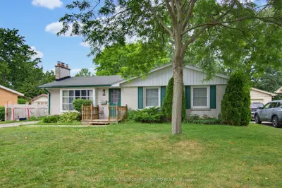 Detached in London East