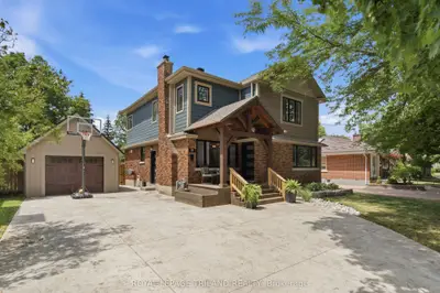 Detached in London South