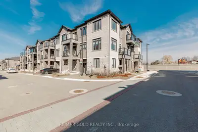 585 Colborne Street 1007, Brantford, On N3s 0k4