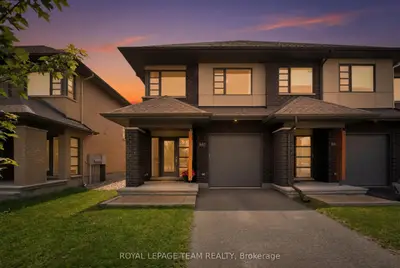 Att/Row/Townhouse in Blossom Park - Airport and Area