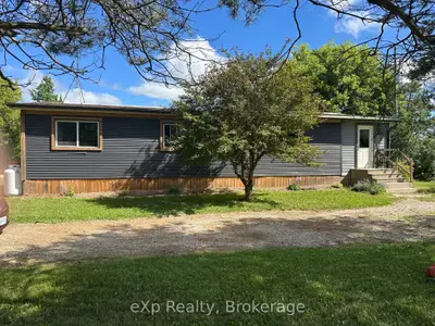 Detached in West Grey