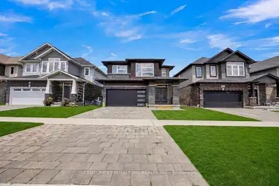 Detached in Ingersoll