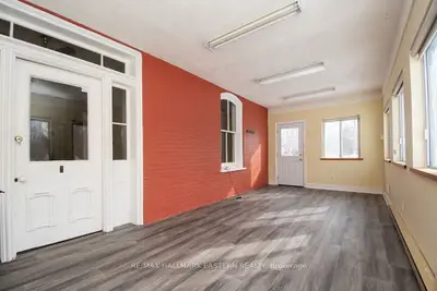 10 Hill Street, Selwyn, On K0l 2h0