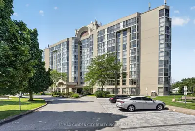 162 MARTINDALE Road 704, St. Catharines, ON L2S 3S4
