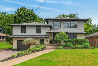 Detached in Hamilton