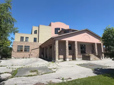 316 King Street E C0-1, Cobourg, On K9a 5r8