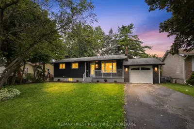 687 Willis Street, Kingston, On K7m 6j5