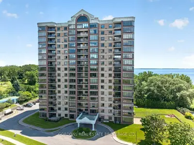 Condo Apartment in Kingston