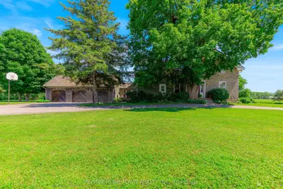 Detached in Elizabethtown-Kitley