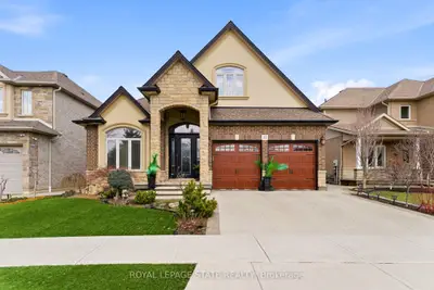 85 Hillcroft Drive, Hamilton, On L9j 3w9