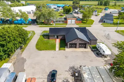 422 Canada Avenue, South Huron, On N0m 1y0
