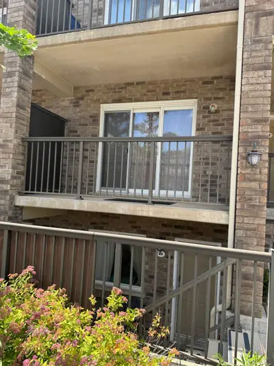 Condo Townhouse in Guelph