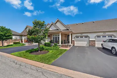 21 LORETTA Drive 14, Niagara-on-the-Lake, ON L0S 1T0