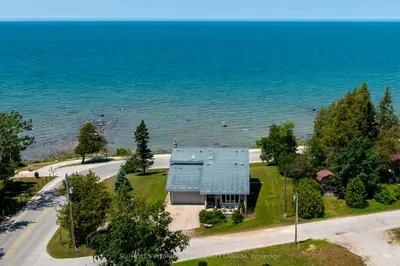 Detached in Saugeen Shores