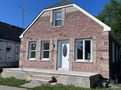 96 George Street, Lanark Highlands, On K0g 1k0