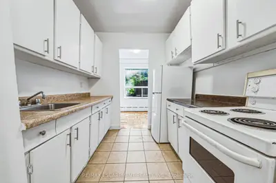 325a James Street S 107, Hamilton, On L8p 3b7