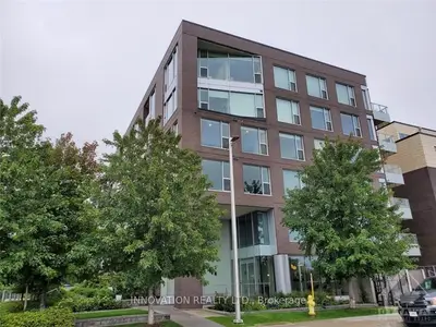Condo Apartment in West Centre Town