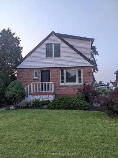 Detached in Hamilton
