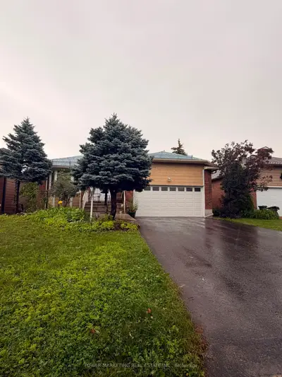 52 Jarlan Terrace, Kanata, On K2l 3l3
