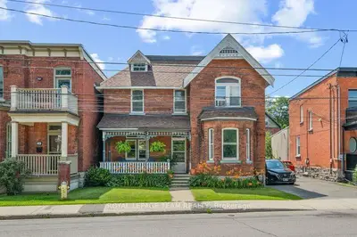 Duplex in Glebe - Ottawa East and Area