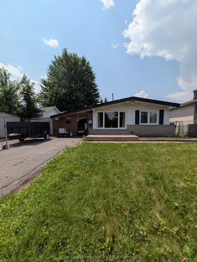 Detached in Orleans - Cumberland and Area
