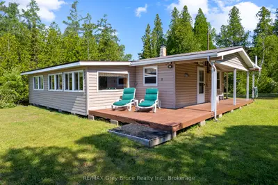 626 Warner Bay Road, Northern Bruce Peninsula, On N0h 2r0