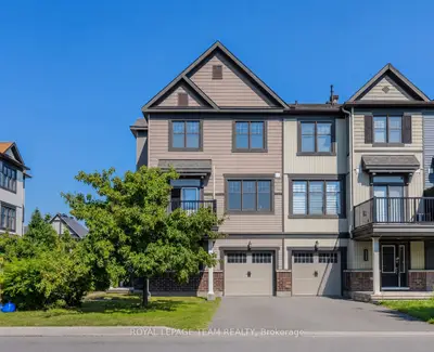 Att/Row/Townhouse in Kanata